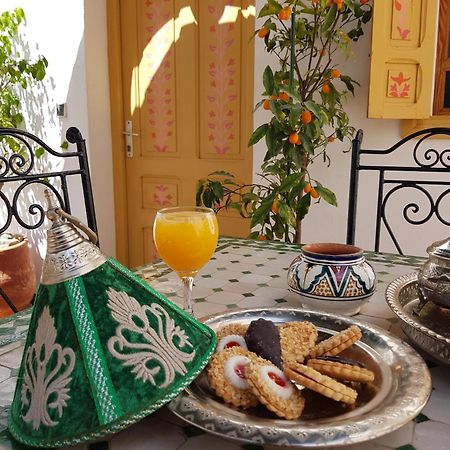 Riad Dar Zouhour Rabat Exterior foto
