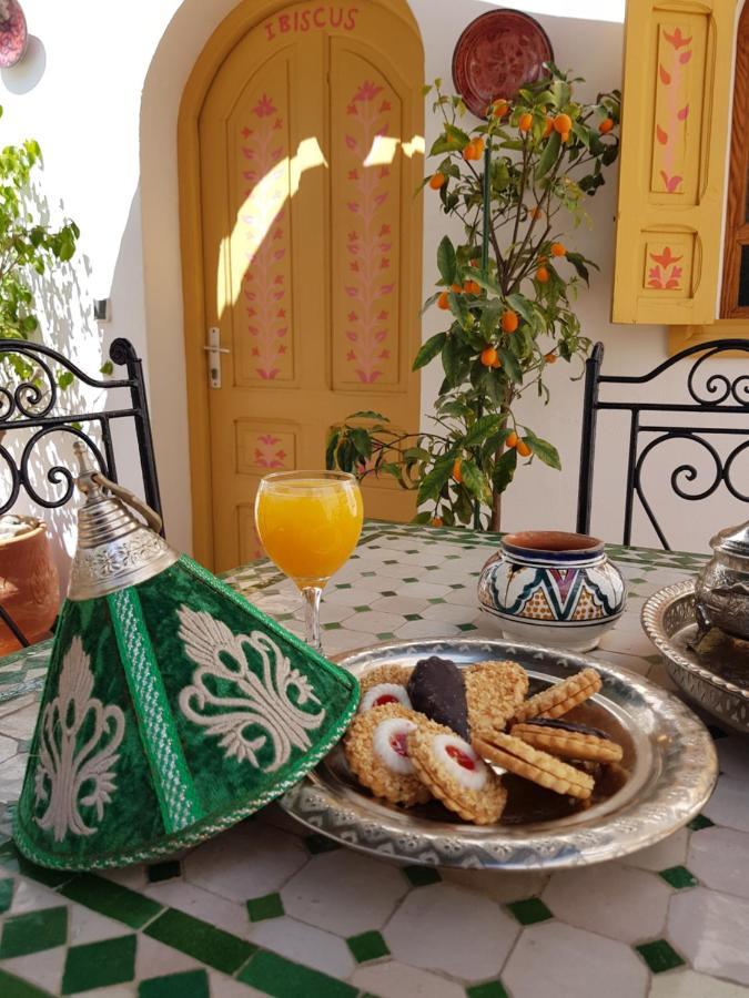 Riad Dar Zouhour Rabat Exterior foto