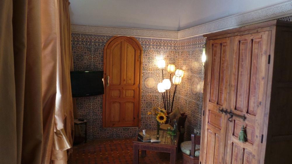 Riad Dar Zouhour Rabat Exterior foto